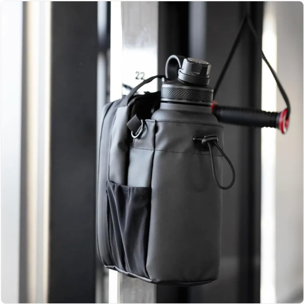 termo de agua con su funda